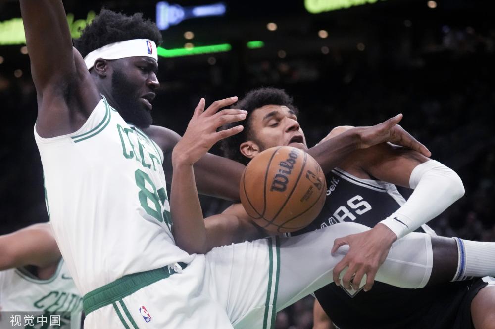 坛上获得更 坛上获得更