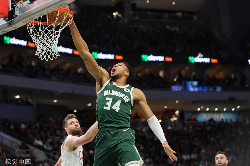 舞台上继续 舞台上继续